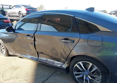 2020 Honda Accord Hybrid из США, поврежденный, VIN 1HGCV3F10LA003304